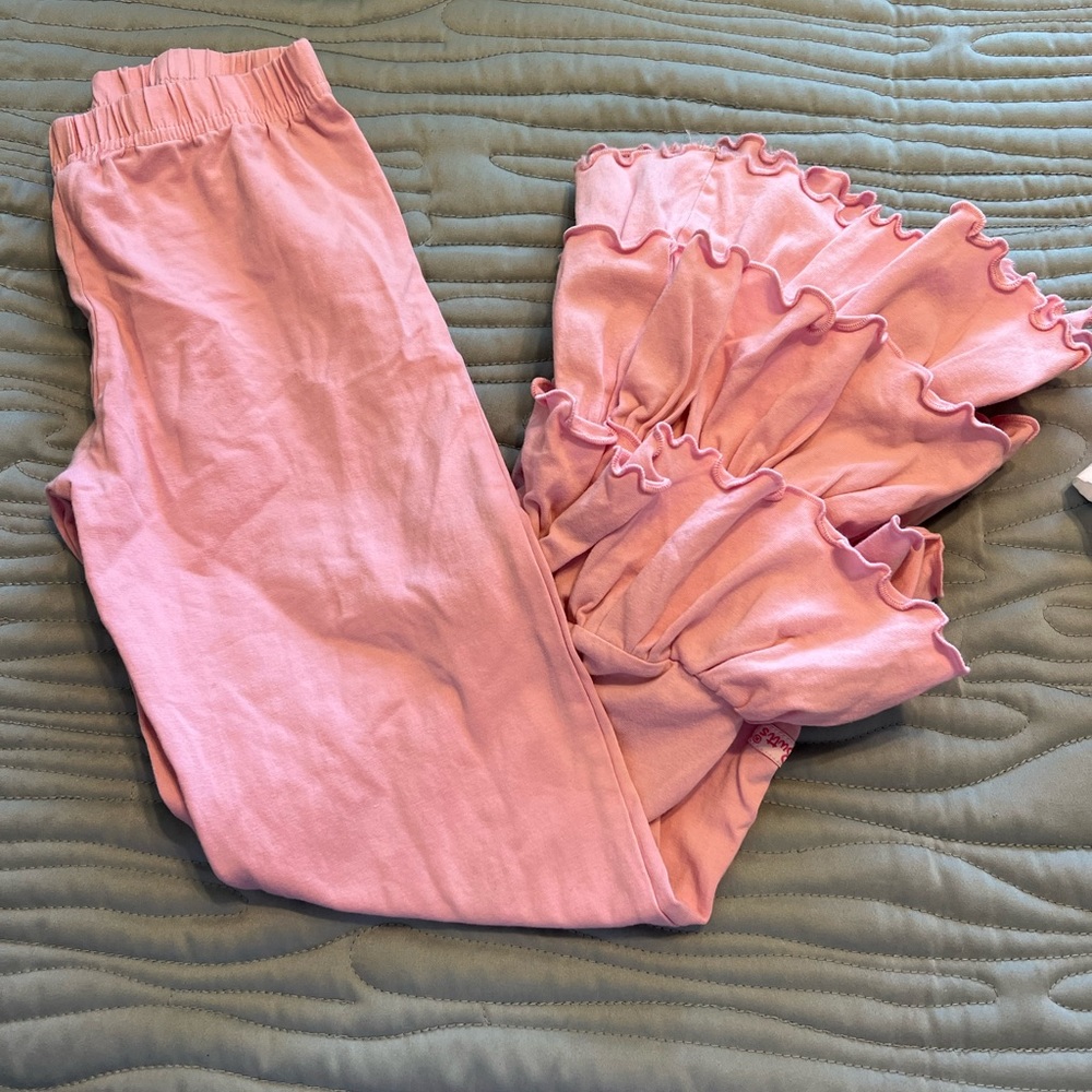 Ruffle butts pink leggings